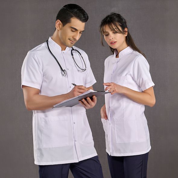 En İyi En Kaliteli Çizgi Medikal Doktor Önlükleri