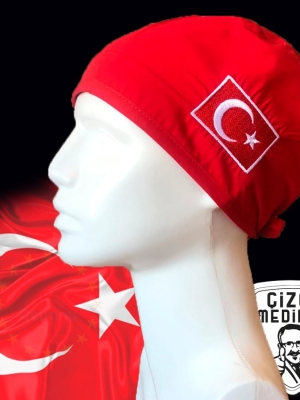 Türkiye -Kırmızı Nakışlı Klasik Boneler