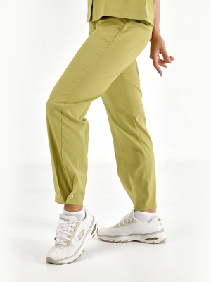 Antep Fıstığı Retro Kadın Doktor Hemşire Medikal Scrubs Takım Lüks Likralı Kumaş