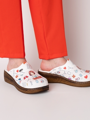 Doctor Embroidered Women's Doctor Nurse Medical VivaColor Professional Embroidered Clogs