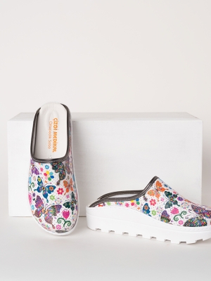 Butterfly Women's Doctor Nurse Medical Fit Vivacolor Clogs
