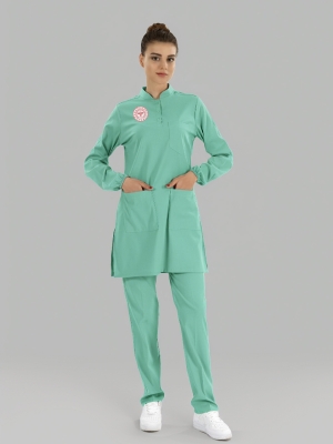 Tesettür Aile Sağlığı Forması Scrubs Likralı Takım Sağlık Bakanlığı Logolu -Bermuda