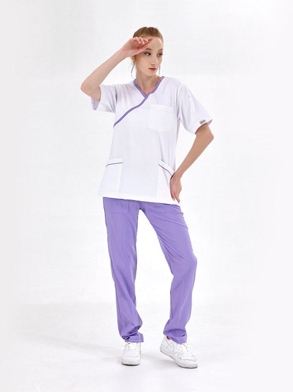 Лиловый Медицинский Костюм с Запахом для Врачей и Медсестер Ткань Люкс Лайкра