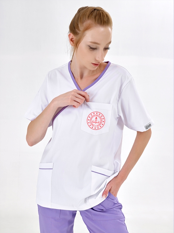 Лиловый Медицинский Костюм с Запахом для Врачей и Медсестер Ткань Люкс Лайкра