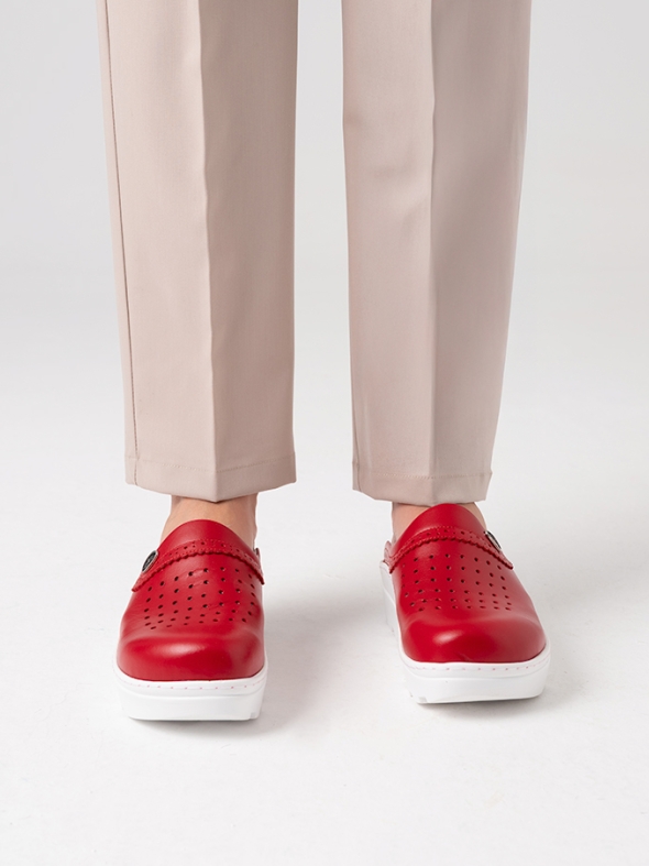 Kırmızı Kadın Doktor Hemşire Medikal Gold Fit Hakiki Deri Sabo Terlik