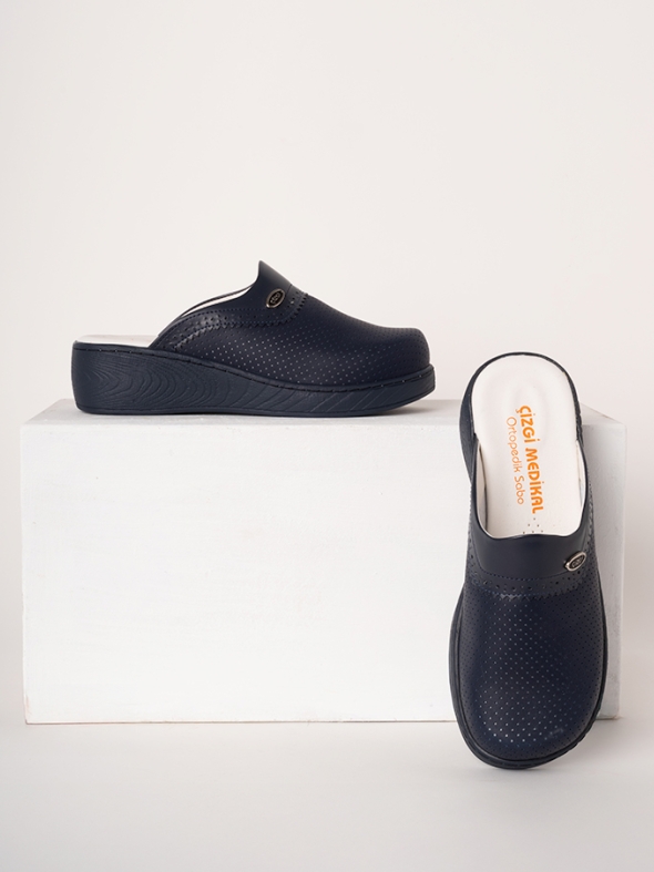Navy Blue Women's Doctor Nurse Medical Plus Prestige Patterned Clogs