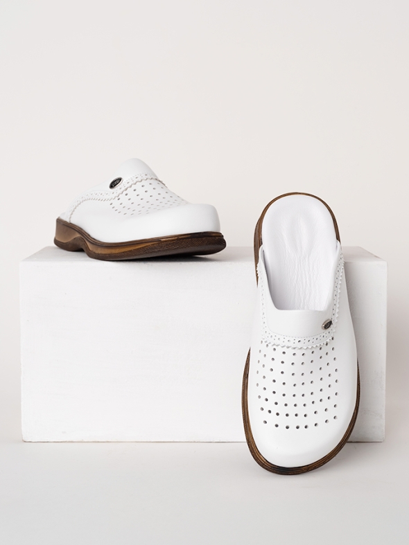 White Men's Doctor Nurse Medical Gold Fit Genuine Leather Clogs